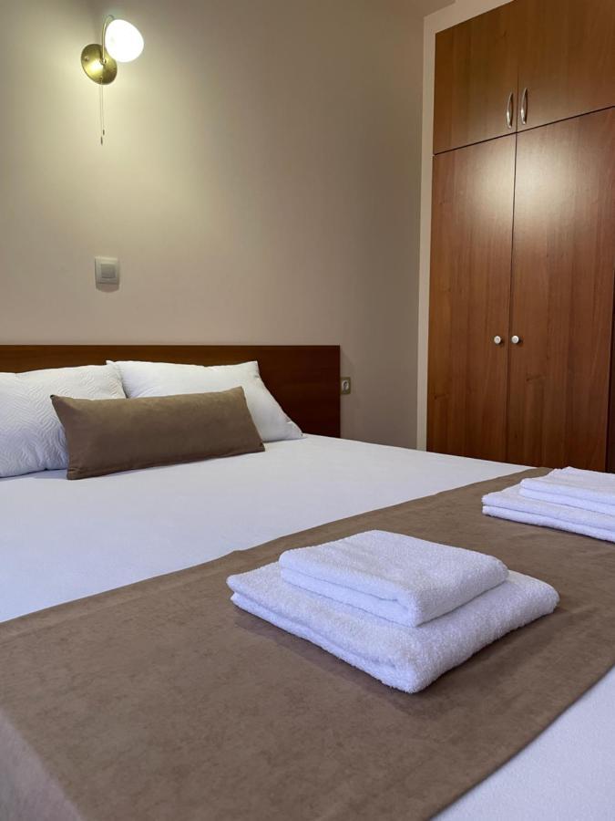 Helios Hotel 斯塔夫罗斯 外观 照片